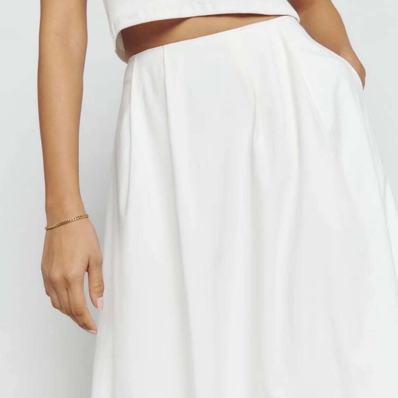 NEW Reformation Lucy Skirt - Picture 6 of 8